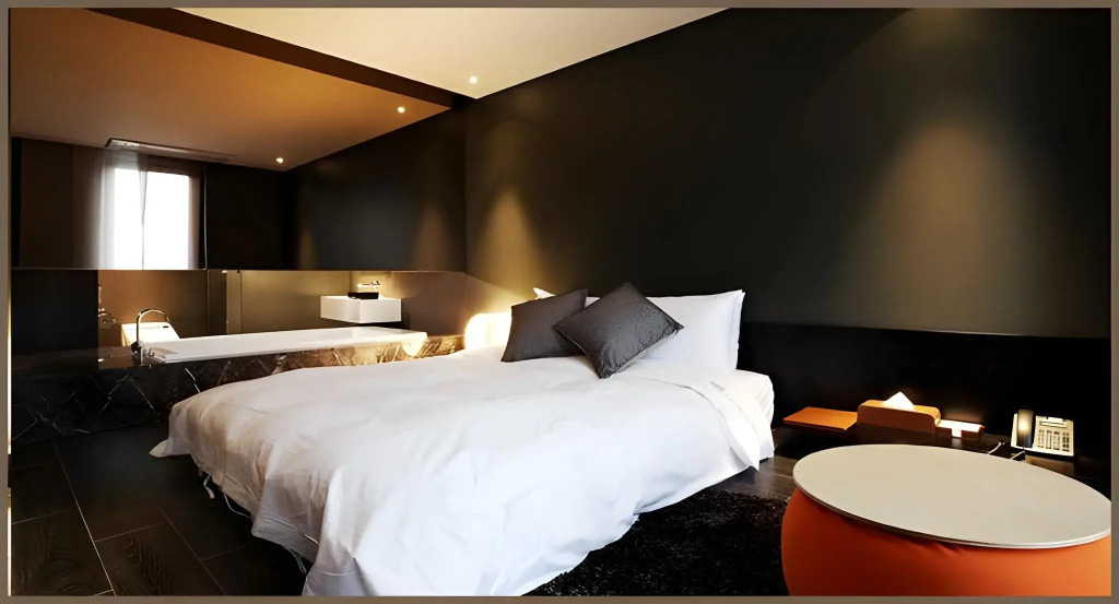 Urban Boutique Hotel