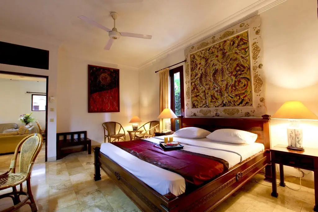 Sari Bunga Hotel - Legian, walking distance to Legian Beach