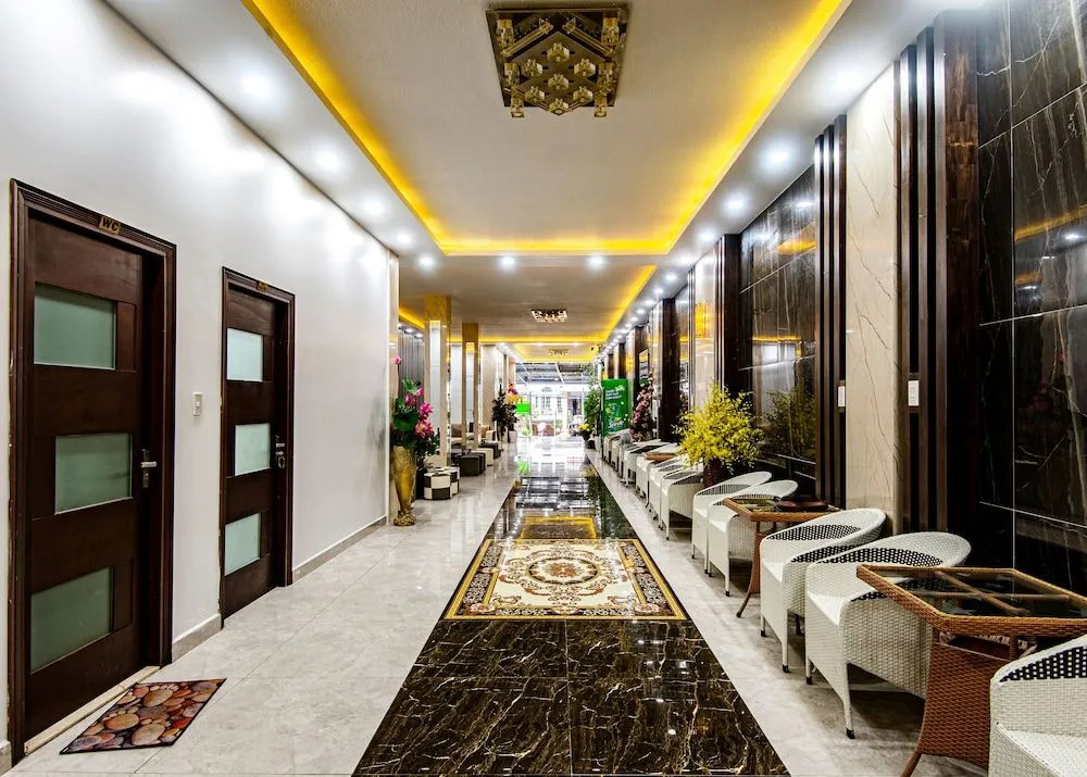 Son Hung Hotel