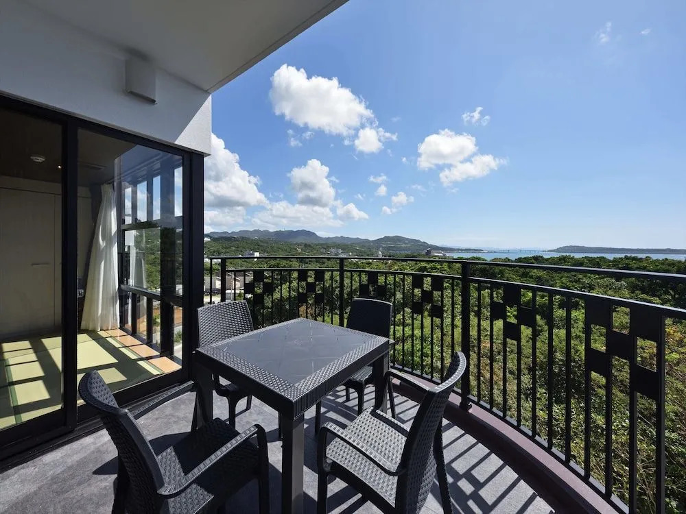 Karry CONDO CHURAUMI