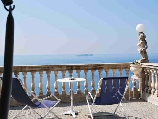 Villa La Roccia - Arienzo