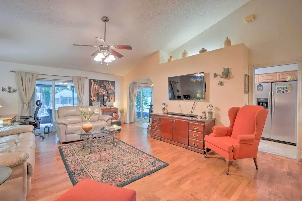 Tampa Home w/ Private Backyard ~ 15 Mi to Downtown