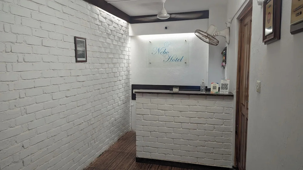 Nebo hotel