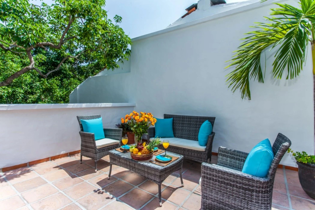 Garlands Del Rio Riverside Boutique Hotel