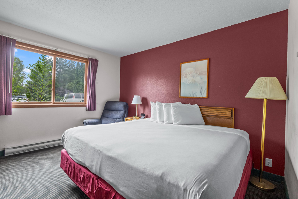 Wautoma Inn by OYO near Airport WI 73