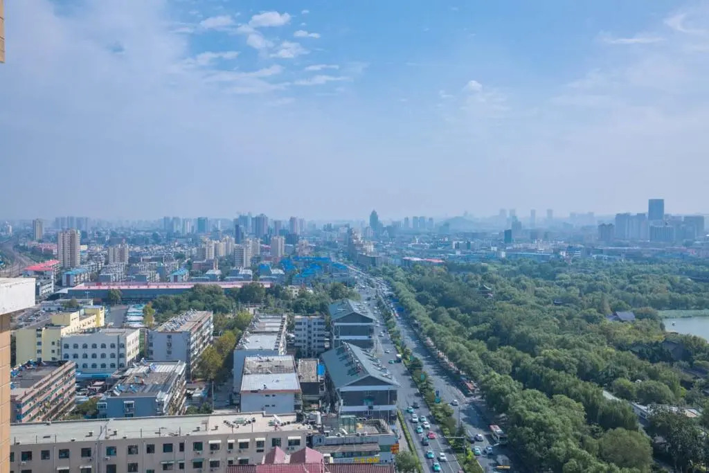 Jinan Tianqiao·Daming Lake· Locals Apartment 00130240