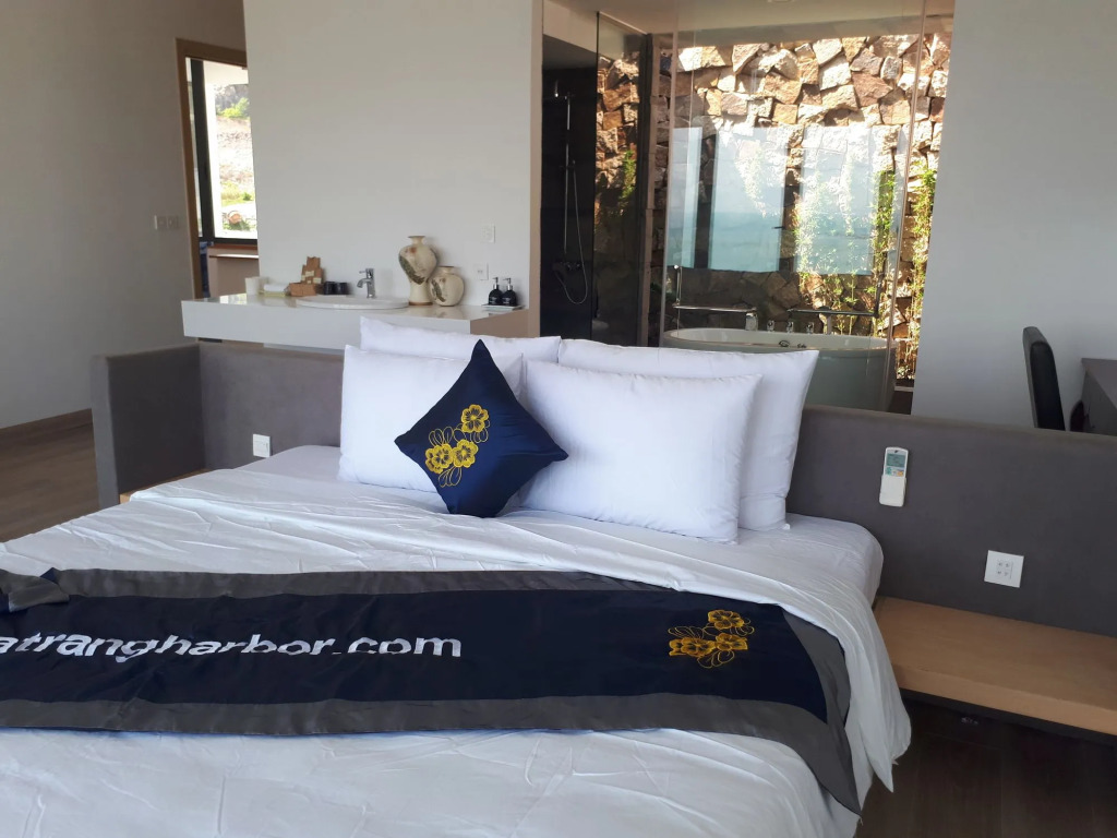 Harbor View Villa