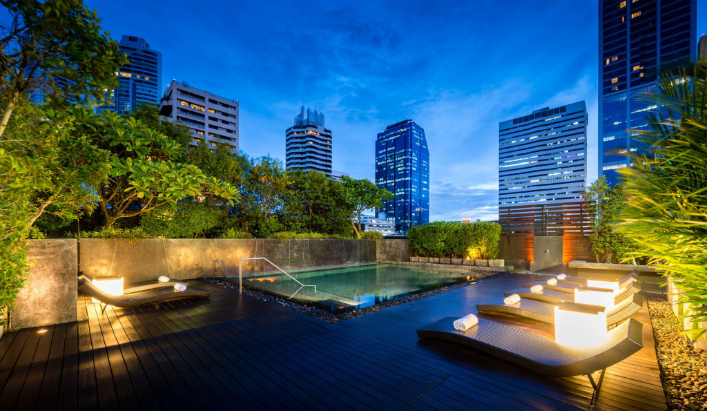 Отель Maitria Sukhumvit 18 Бангкок - Коллекция Chatrium