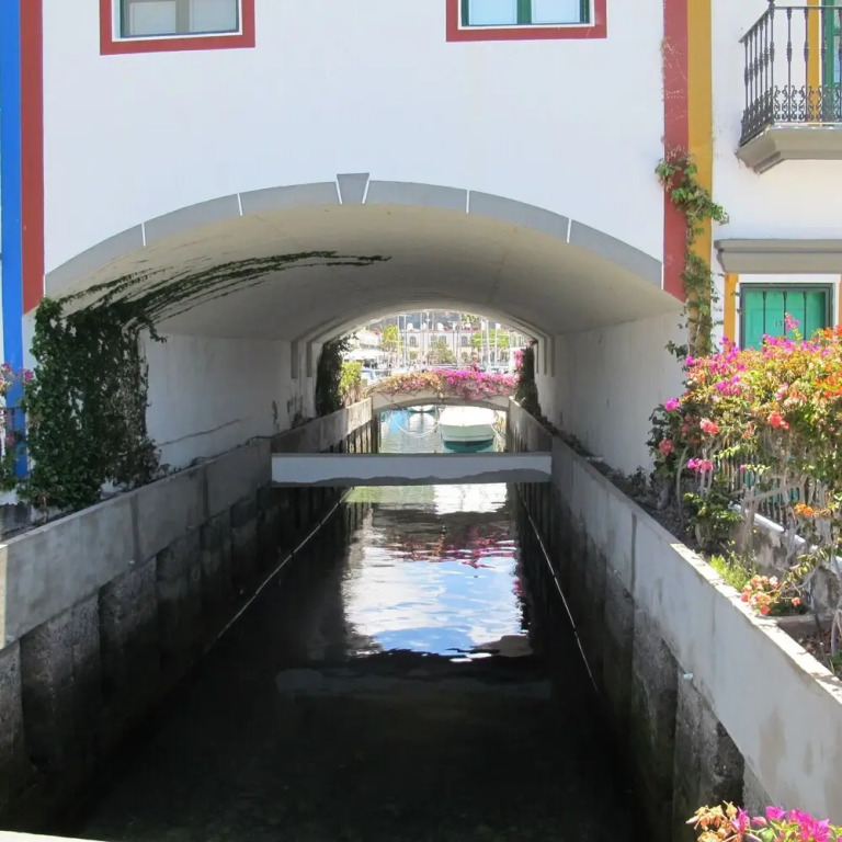 Puerto De Mogan Harbour 371 by El Sirocco