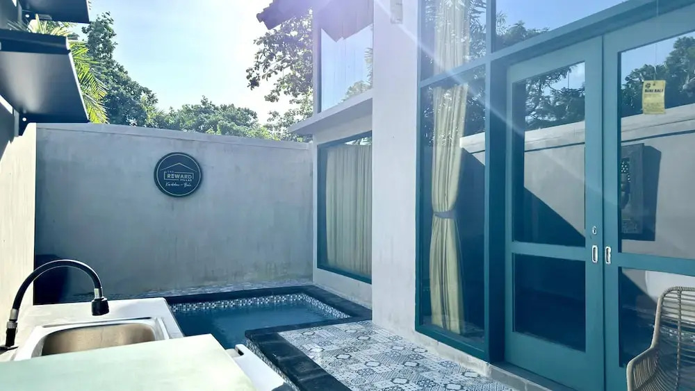 The Reward Villas