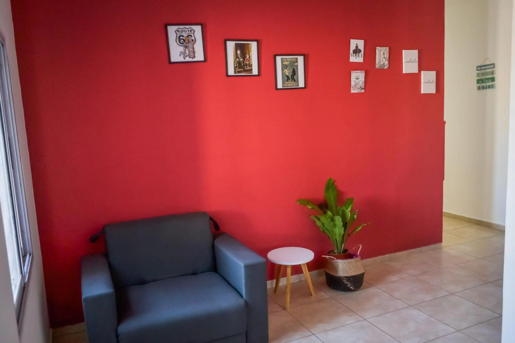 Dpto s/av Rafael Nuñez - 1 dorm y balcon