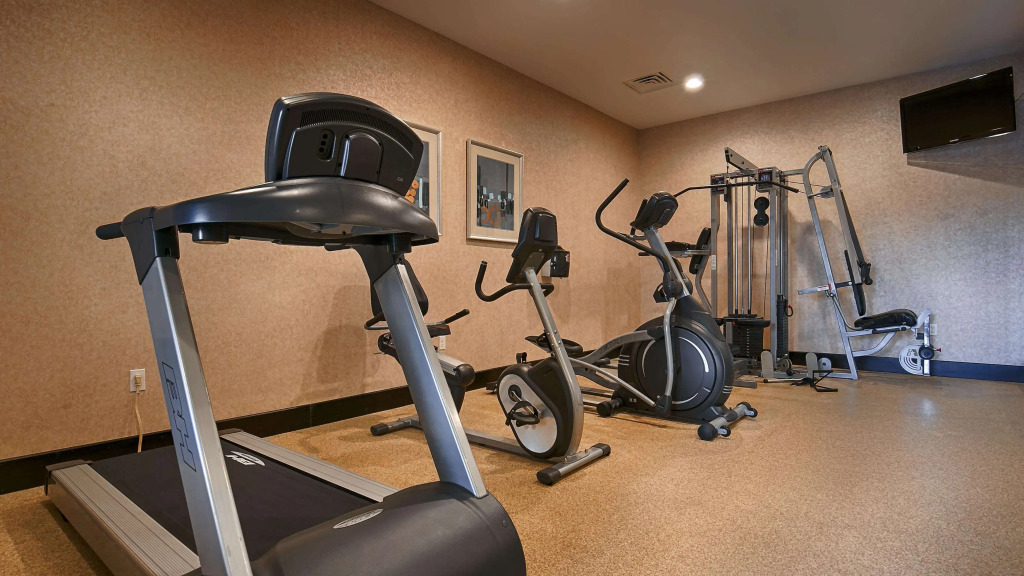 Best Western Plus Lytle Inn and Suites