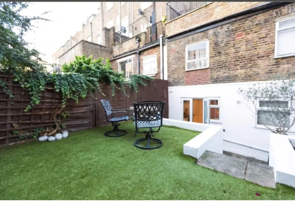 Camden Spacious Apartment