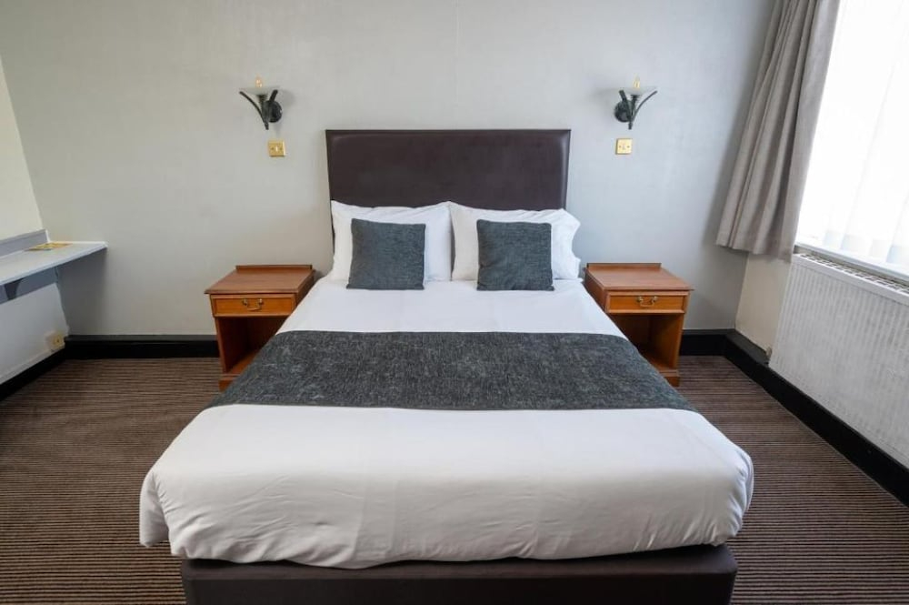 Wellow Hotel