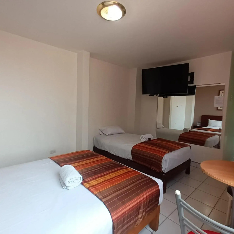 Hostal Jazmines