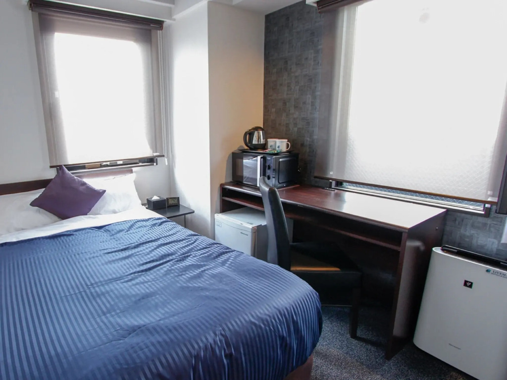 HOTEL LiVEMAX Kobe Sannomiya