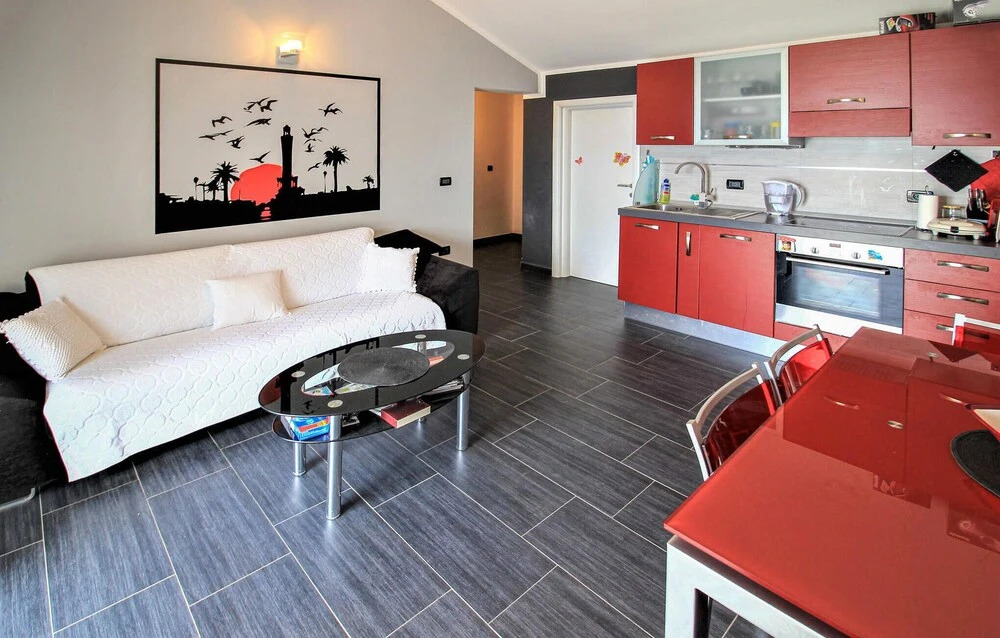Beautiful Apartment in Mandre With 2 Bedrooms, Wifi and Indoor Swimming Pool