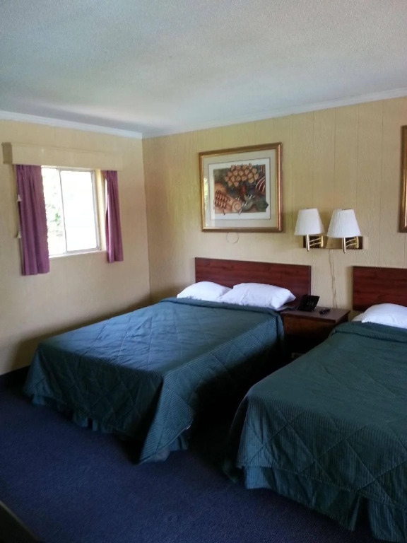 Sunfun Sunrise Motel