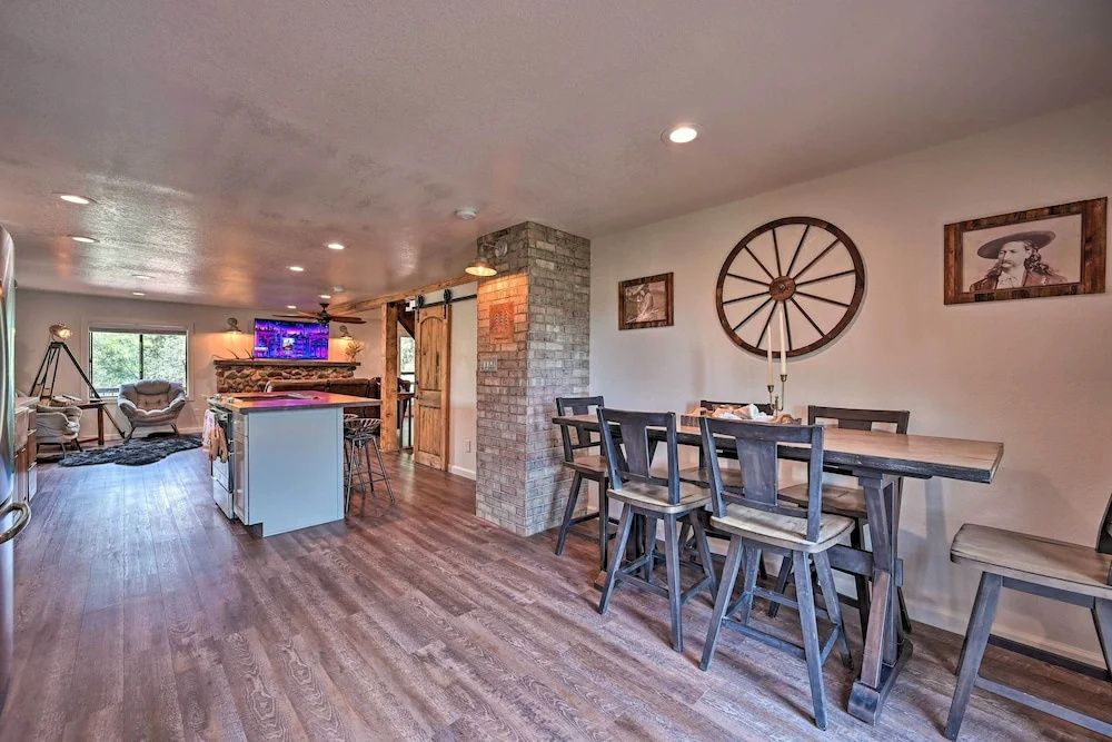 Hot Tub, Game Room: Dog-friendly Pine Cabin!
