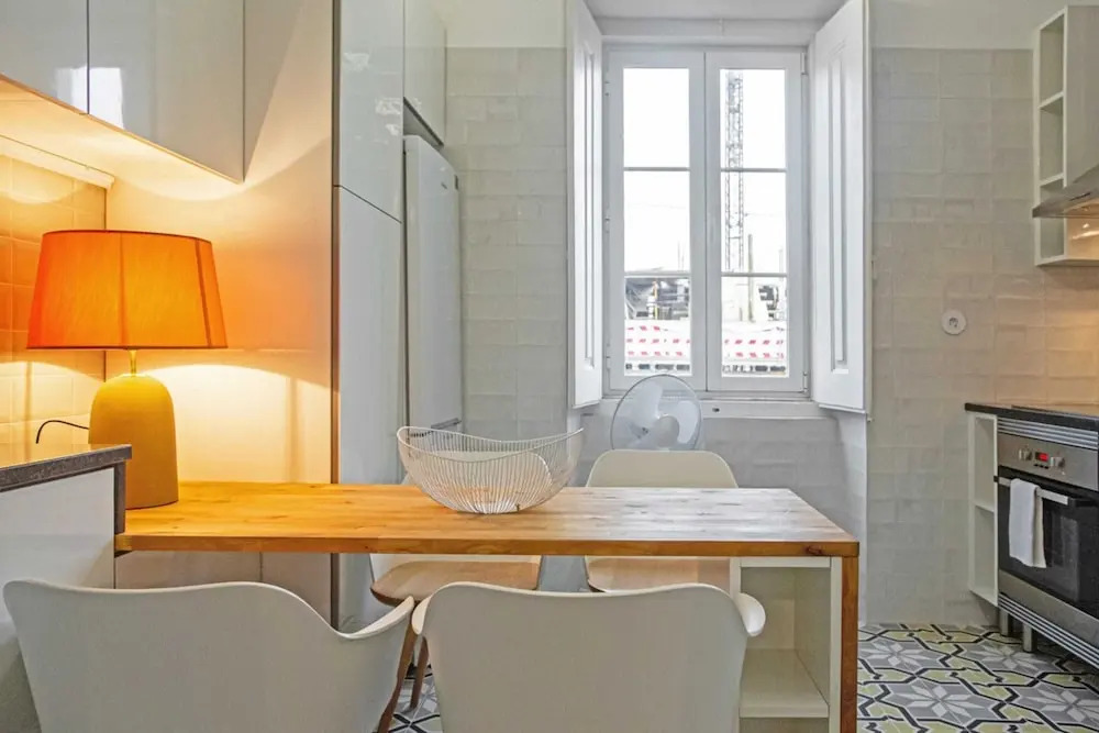 Colourful and Tasteful 2bedroom Apartment in Graça