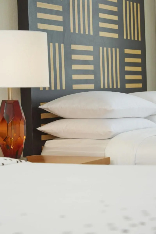 Renaissance Orlando Airport Hotel