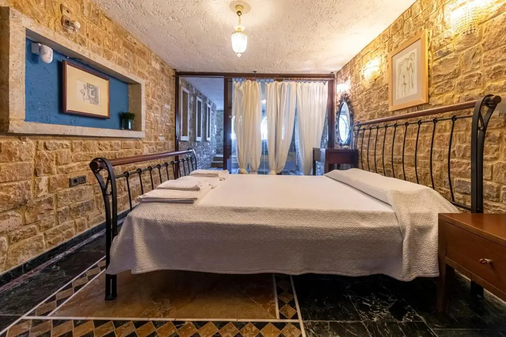 Maria Elena Villas II