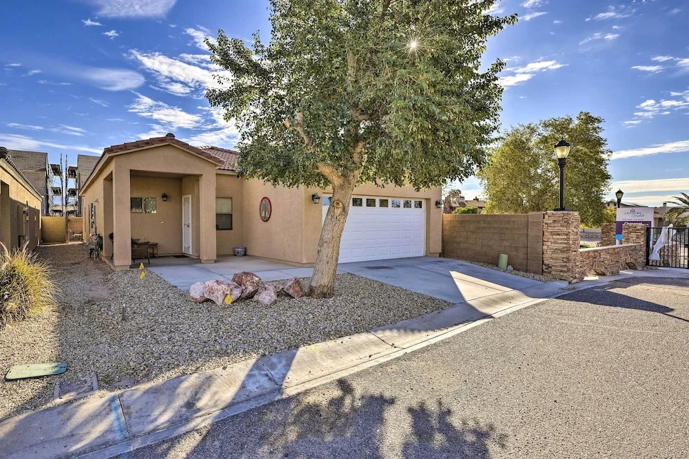Stonebridge River Home in Gated Community