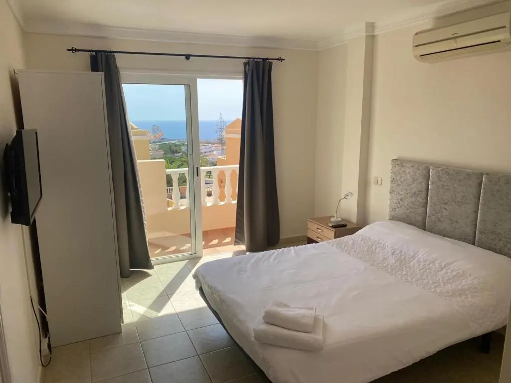 Casa Mariben, Vacation Rental home Vv 3 Bedrooms private pool with sea views
