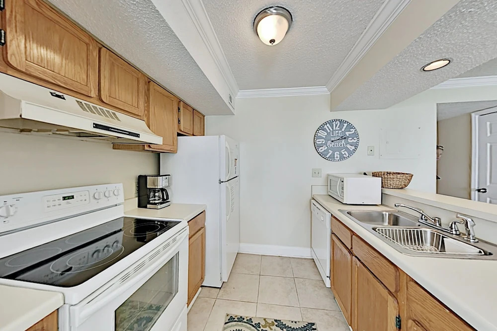 607ocean 2 Bedroom Condo