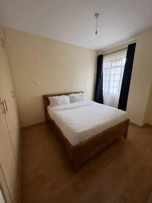 Lovely minimalist 2 bedroom serviced apartment