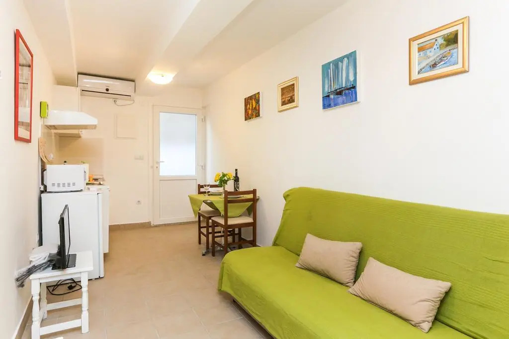 Apartment Edita