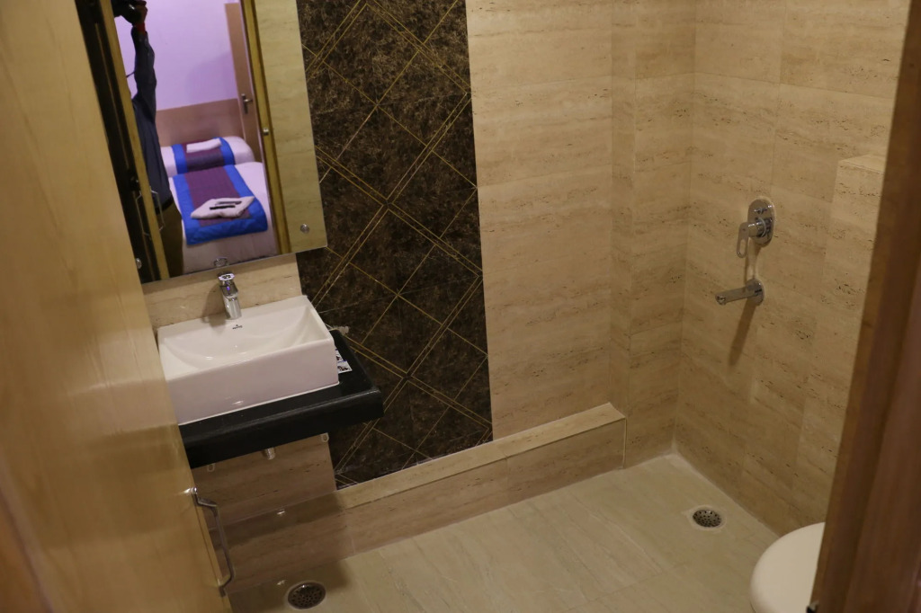 Hotel Prince Palace Deluxe - New Delhi