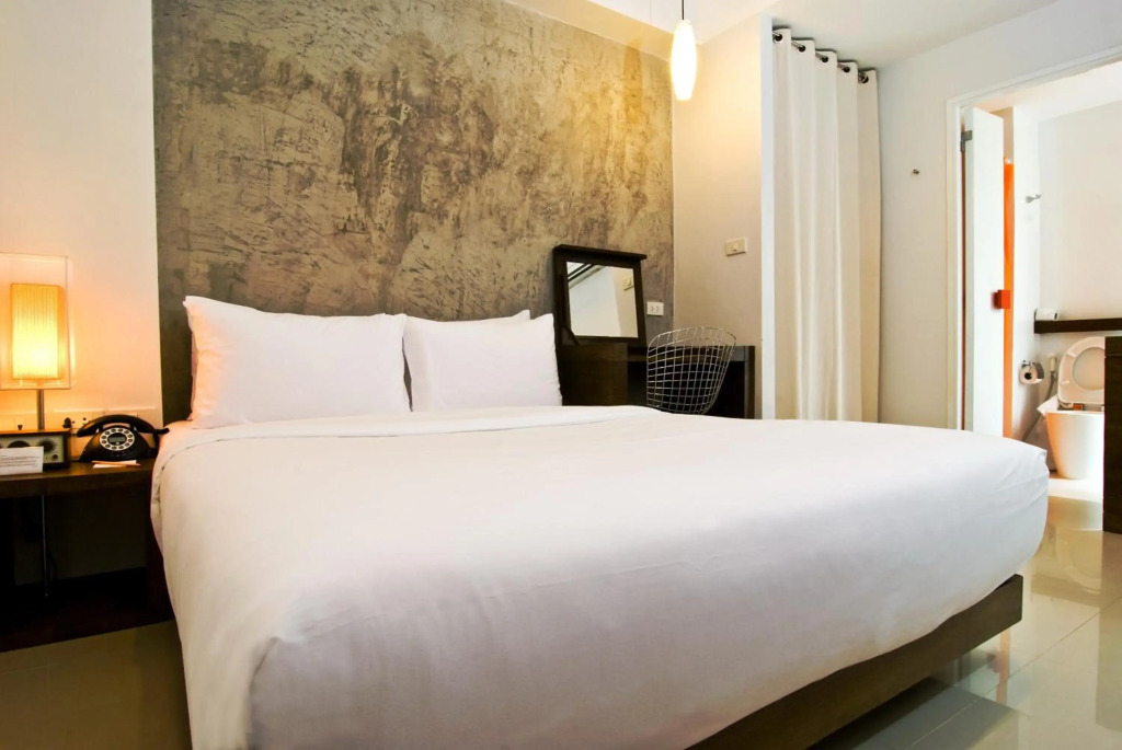 The Album Hotel