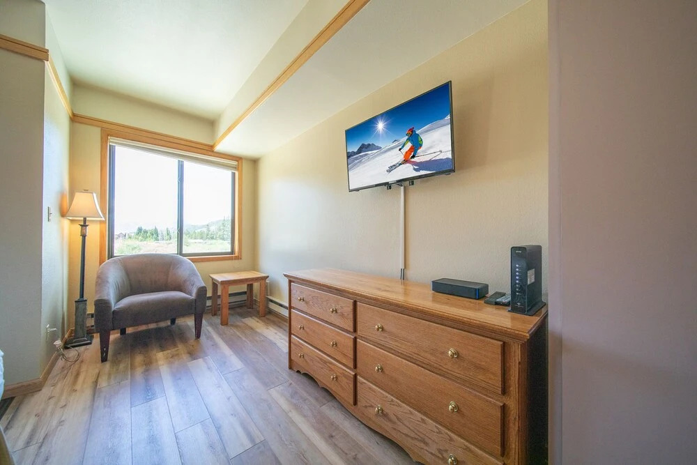 Slopeside 2736