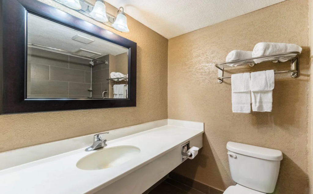 The Inn at Alamo / Riverwalk / Convention Center