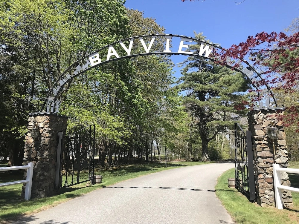 Bayview Hotel