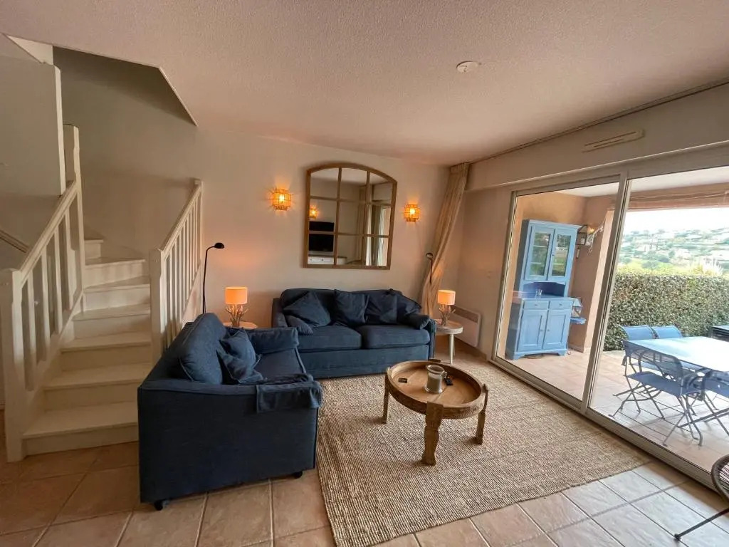 Villa "Les Greens" - Ste Maxime - 6 pers - Fibre - Proche Plages et Centre-Ville