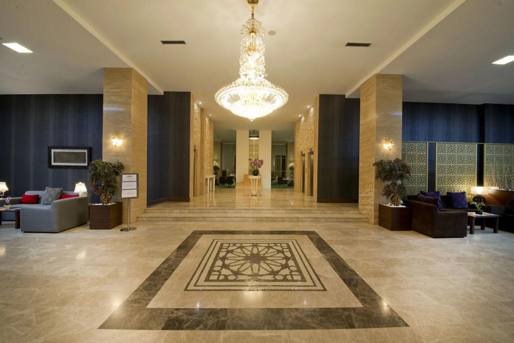 North Point Hotel