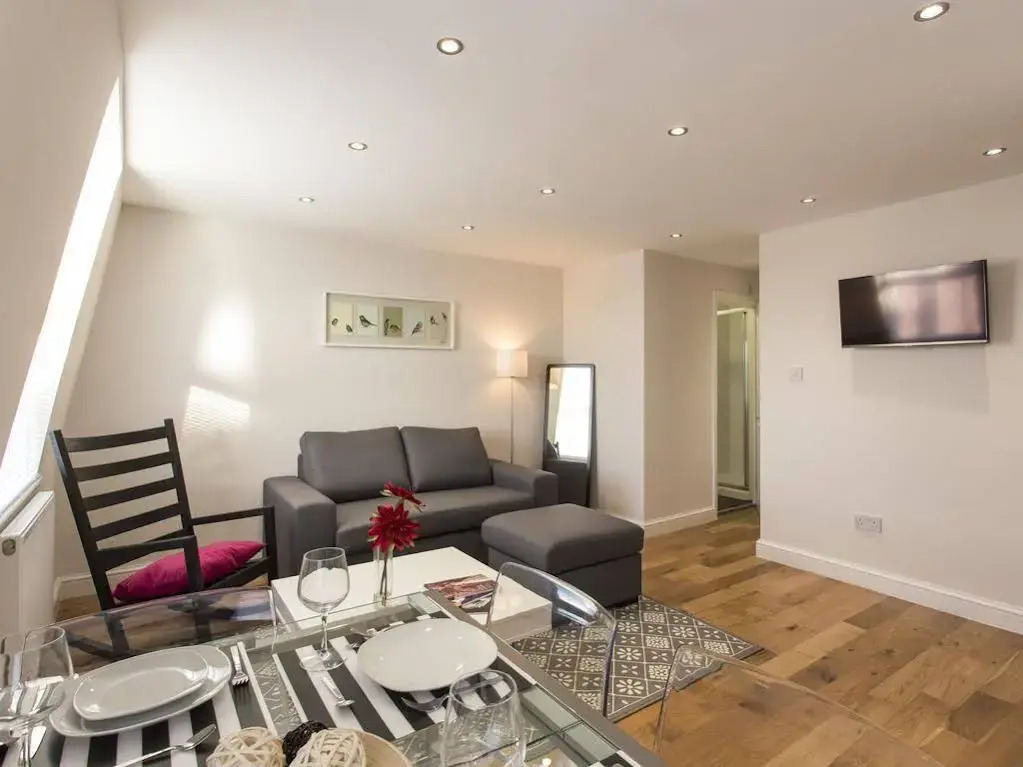 Luxton Apartments Notting Hill