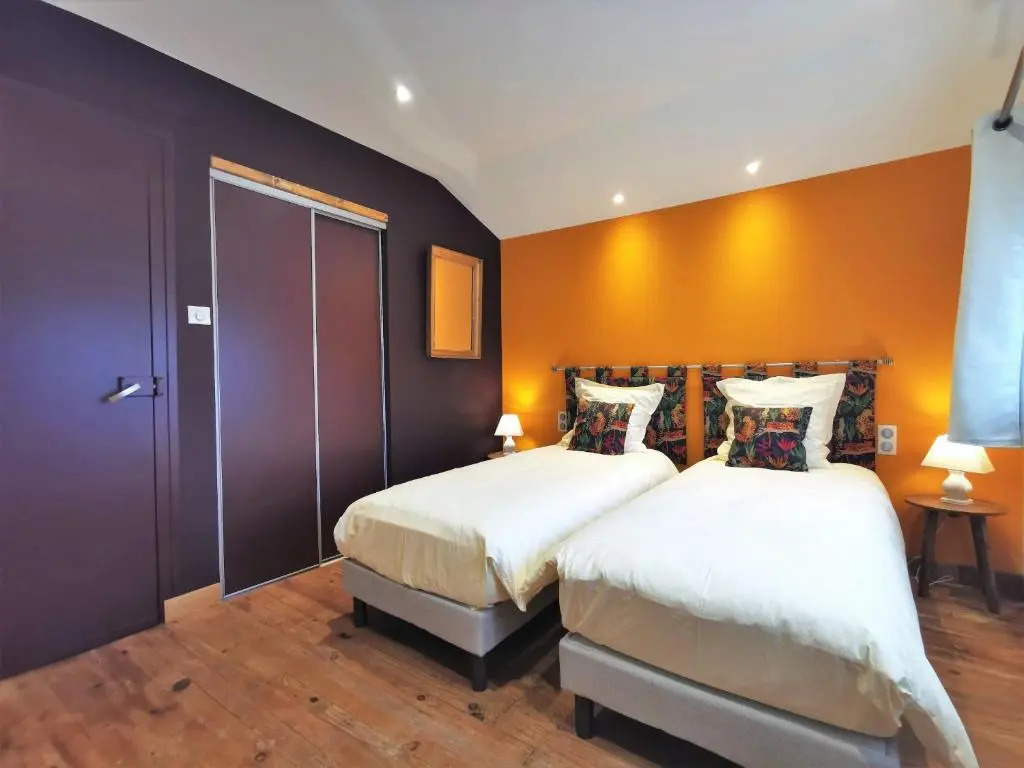 Gîte charmant avec terrasse et wifi au Puy-en-Velay - FR-1-582-331