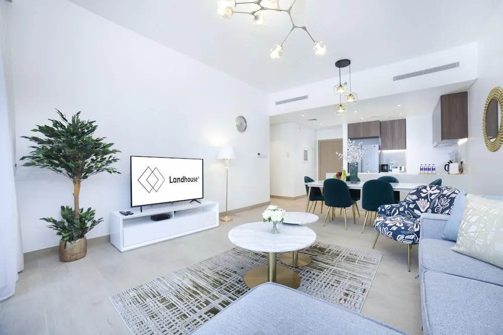 Signature 2BR in Port de La Mer