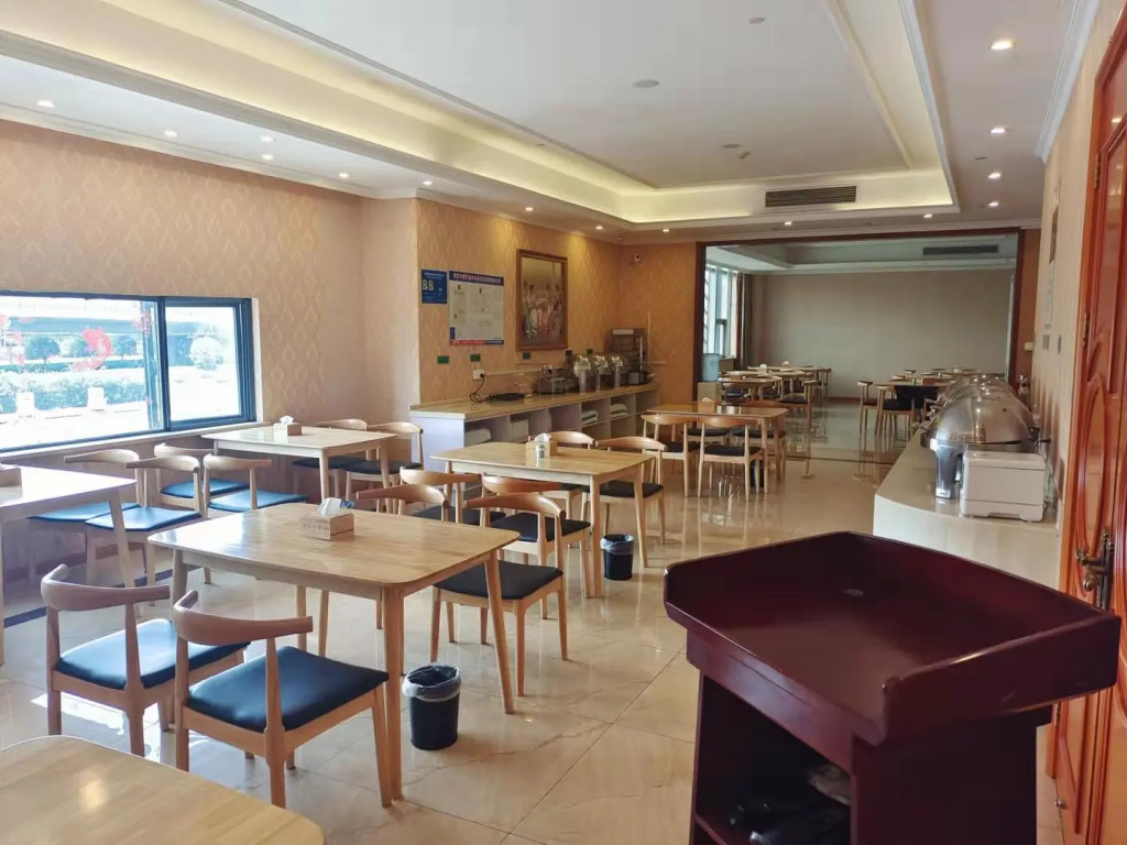 Vienna Hotel Jiangsu Nanjing Liuhe District Longchi Metro Station