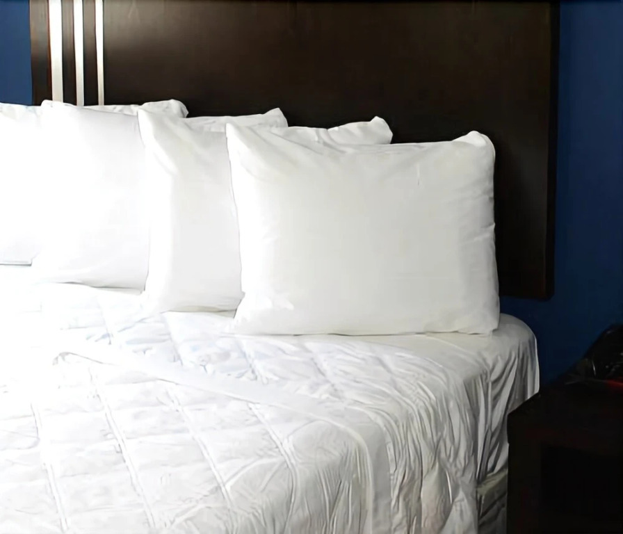 Hotel 99