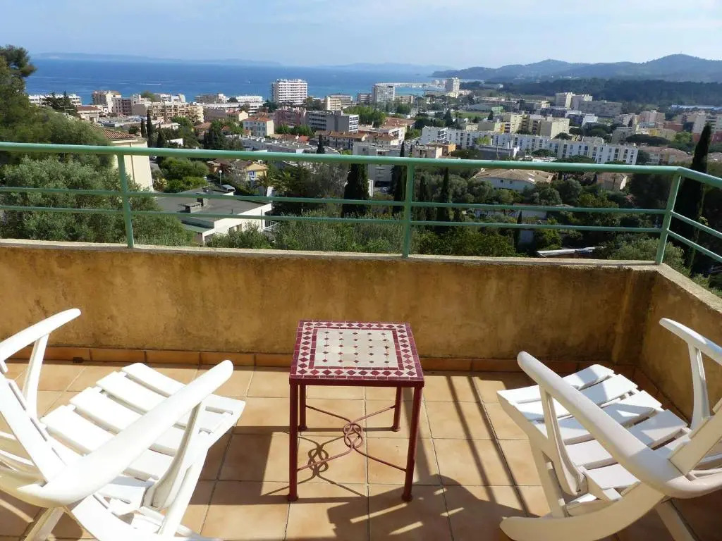 Appartement Le Lavandou, 2 pièces, 2 personnes - FR-1-308-35