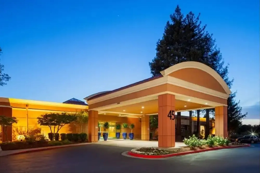 FairBridge Hotel by Concord Plaza