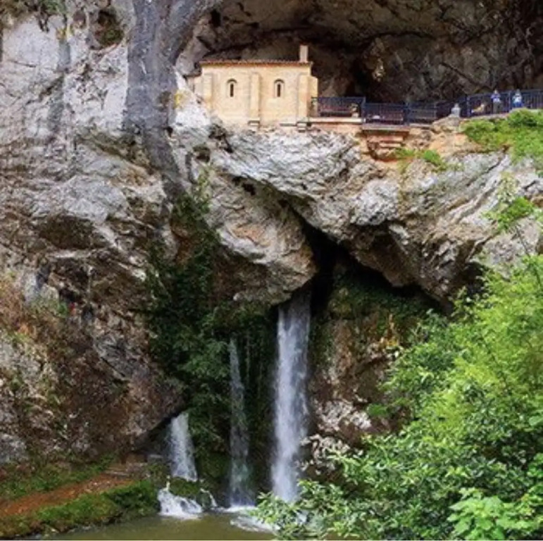 Hotel Gavitu