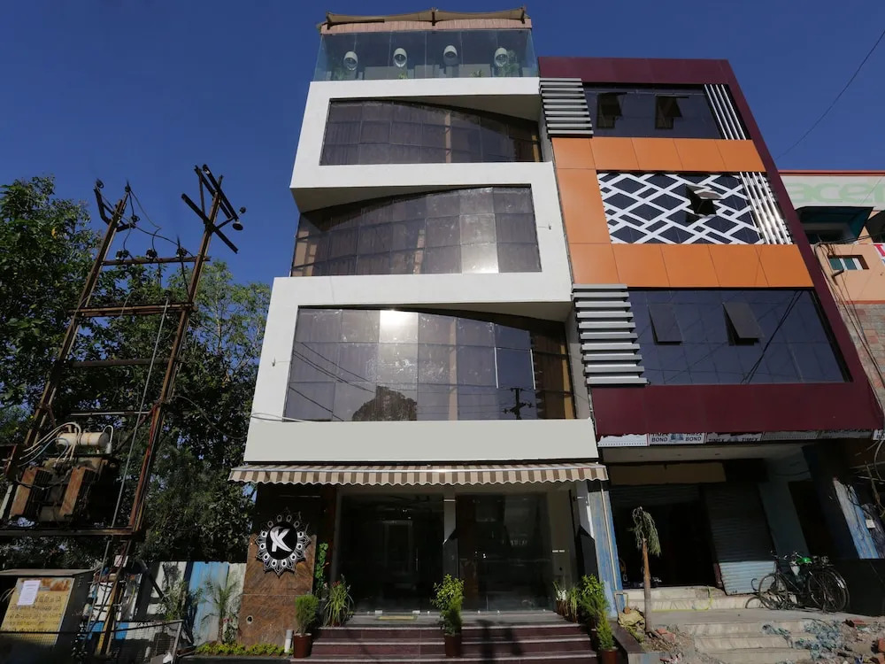 OYO 12899 Hotel Khushi Regent