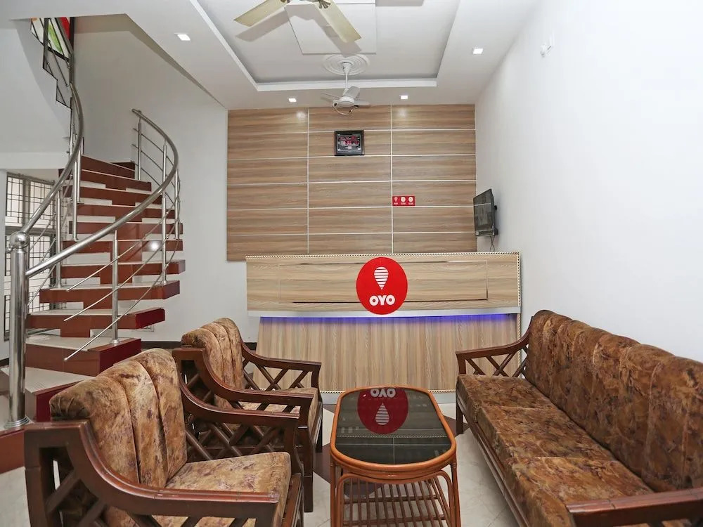 Oyo 11069 Hotel Star Inn
