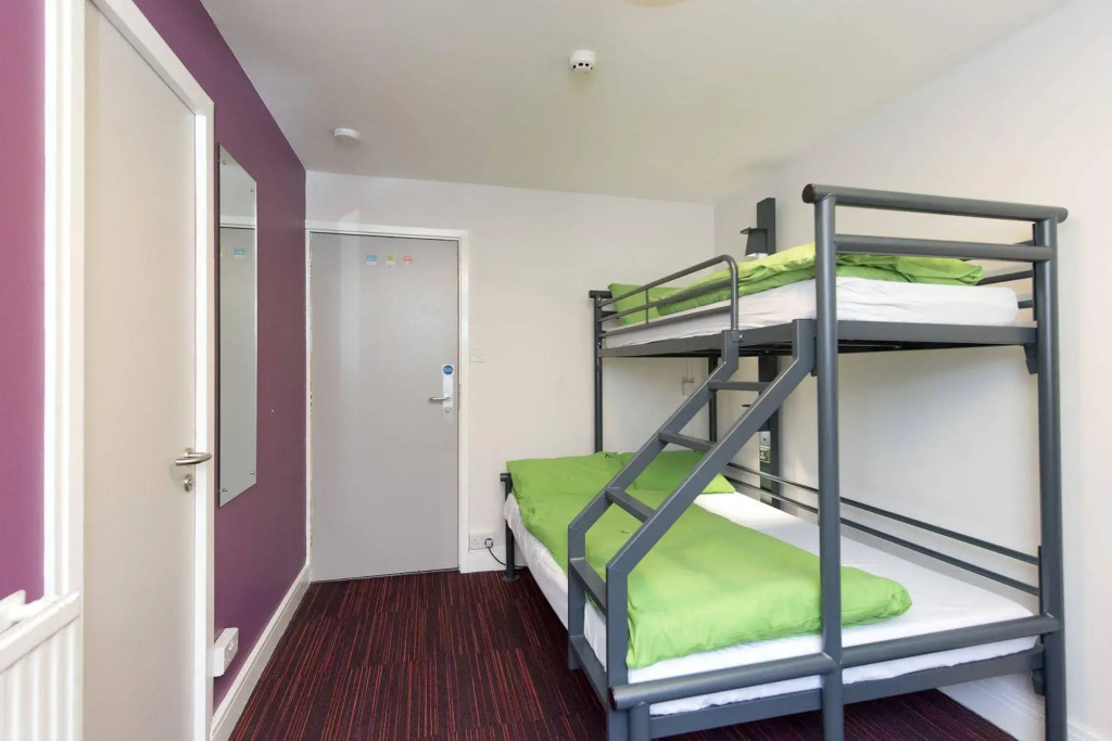 YHA London Thameside
