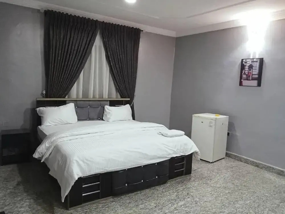 Atlantic Suites